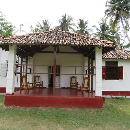 The Colonial Villa ミディガマ・イースト エクステリア 写真